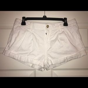 White Abercrombie and Fitch shorts
